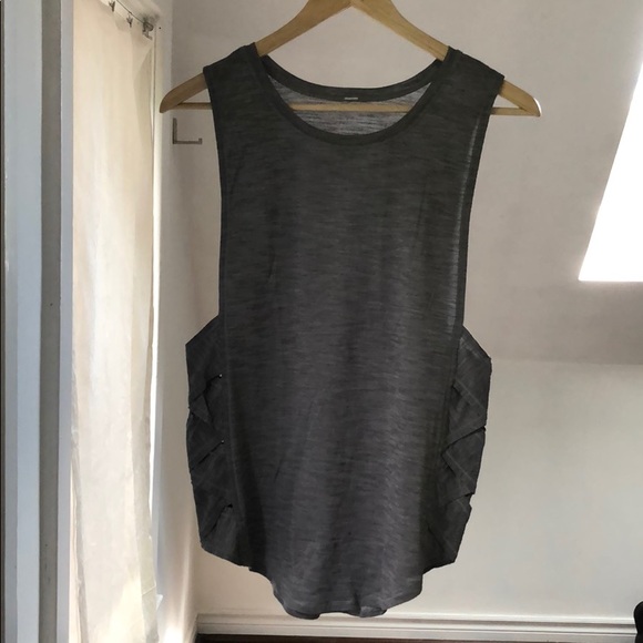 Lululemon Grey Tank - Picture 1 of 4